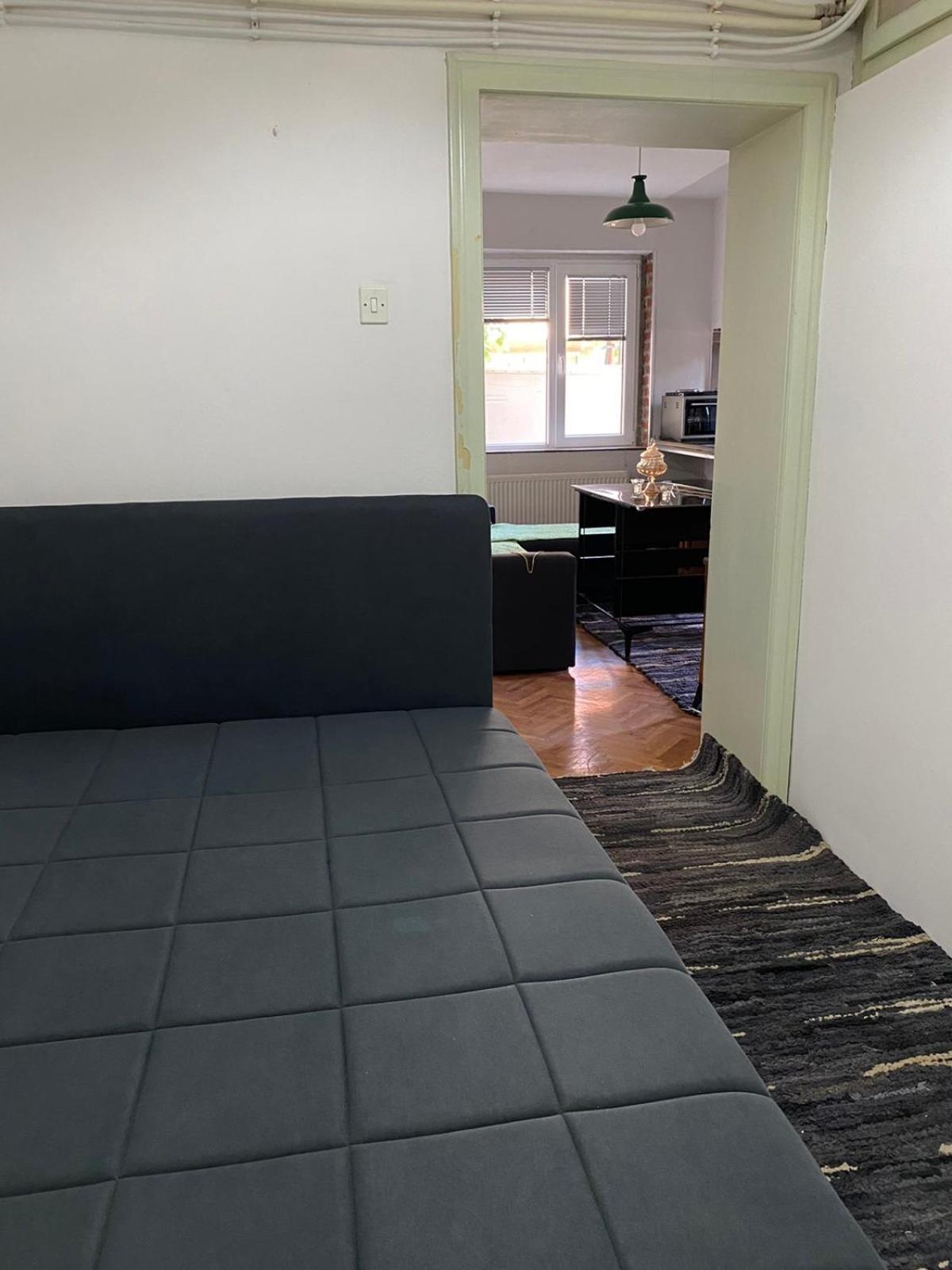 Apartment Bt *